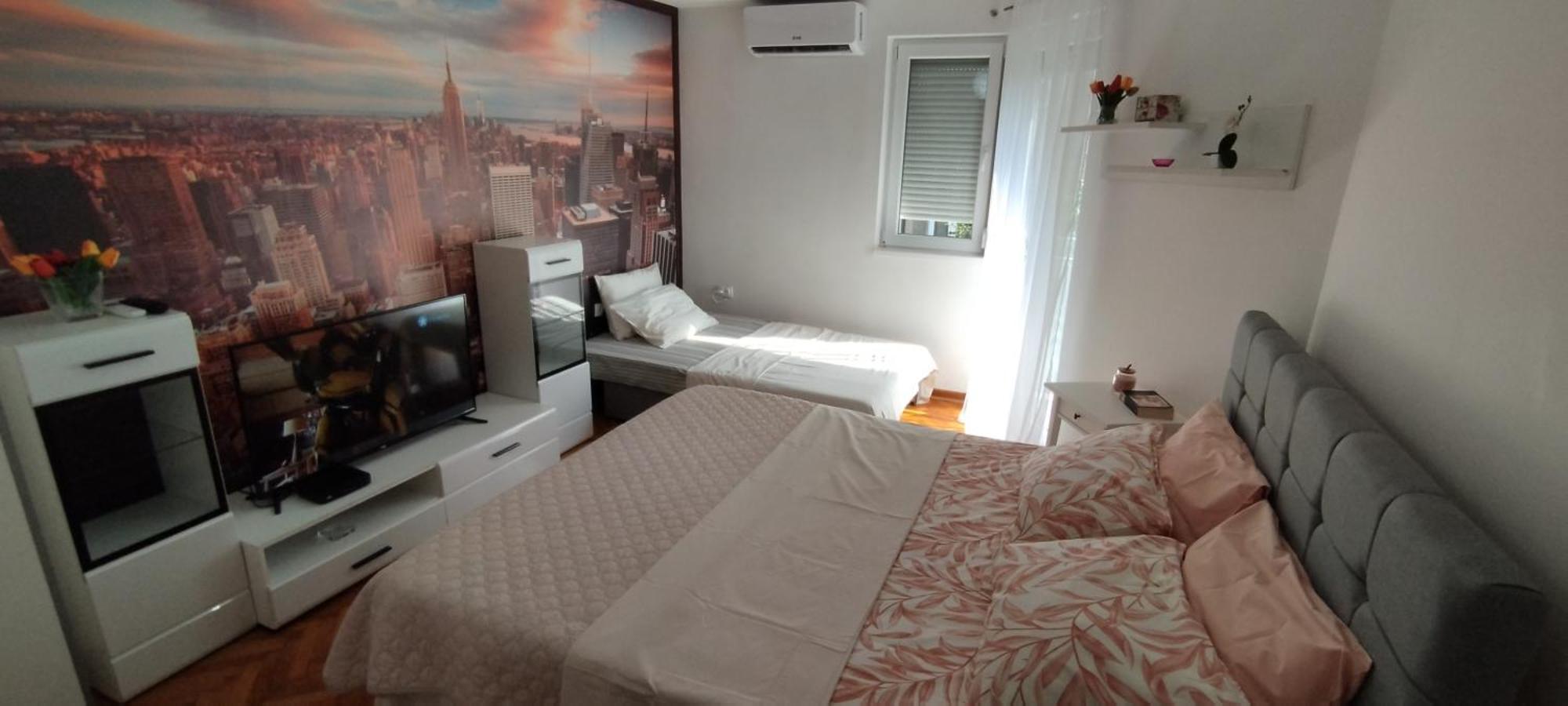 White Night City Center Apartman เบลเกรด ภายนอก รูปภาพ